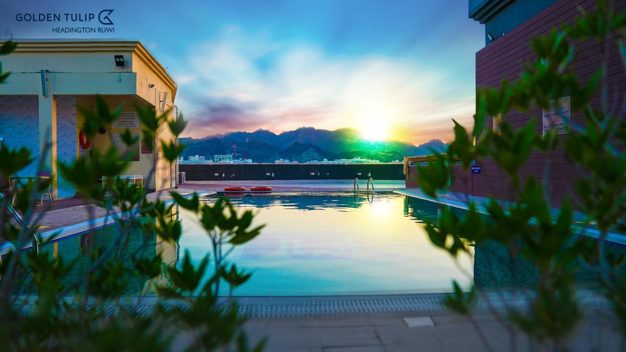 Отель Golden Tulip Headington Маскат Экстерьер фото