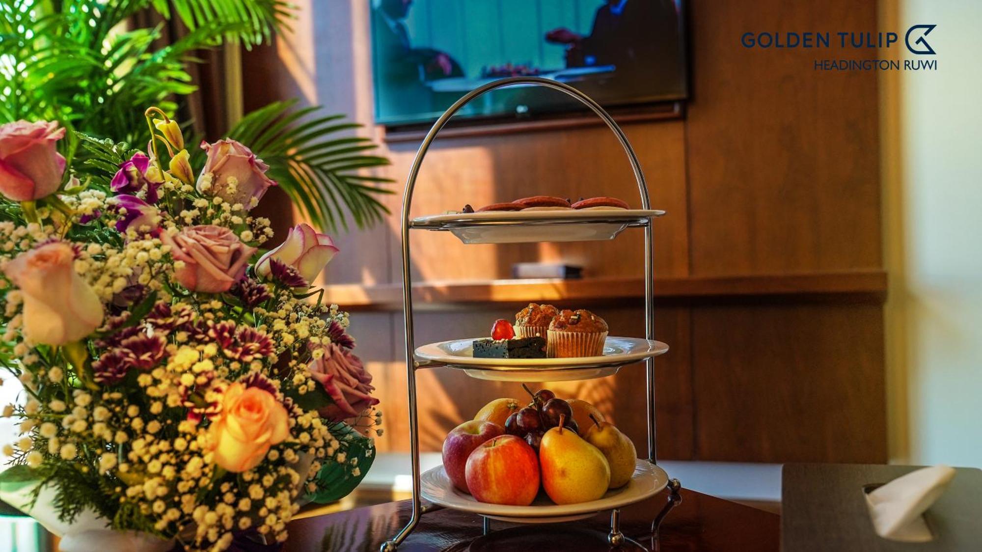 Отель Golden Tulip Headington Маскат Экстерьер фото
